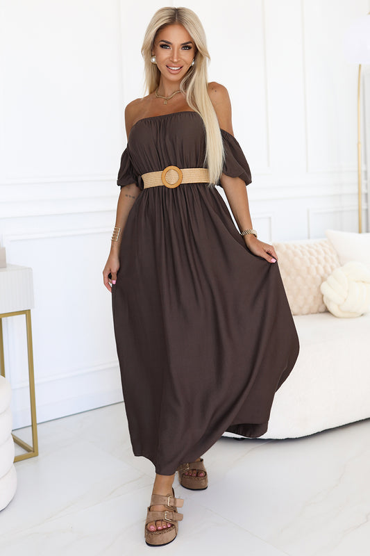 20644-2-614-1 Sukienka maxi w stylu boho z odkrytymi ramionami i paskiem - CZEKOLADOWA-2